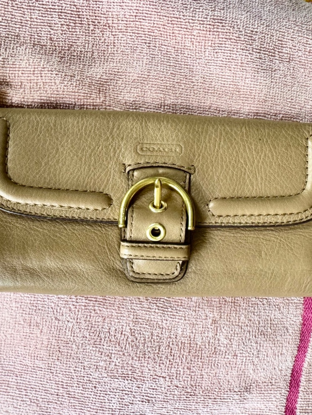 Coach Leather Fold Wallet Tan - Picture 2 of 4